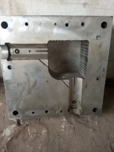 Injection-Mould-01
